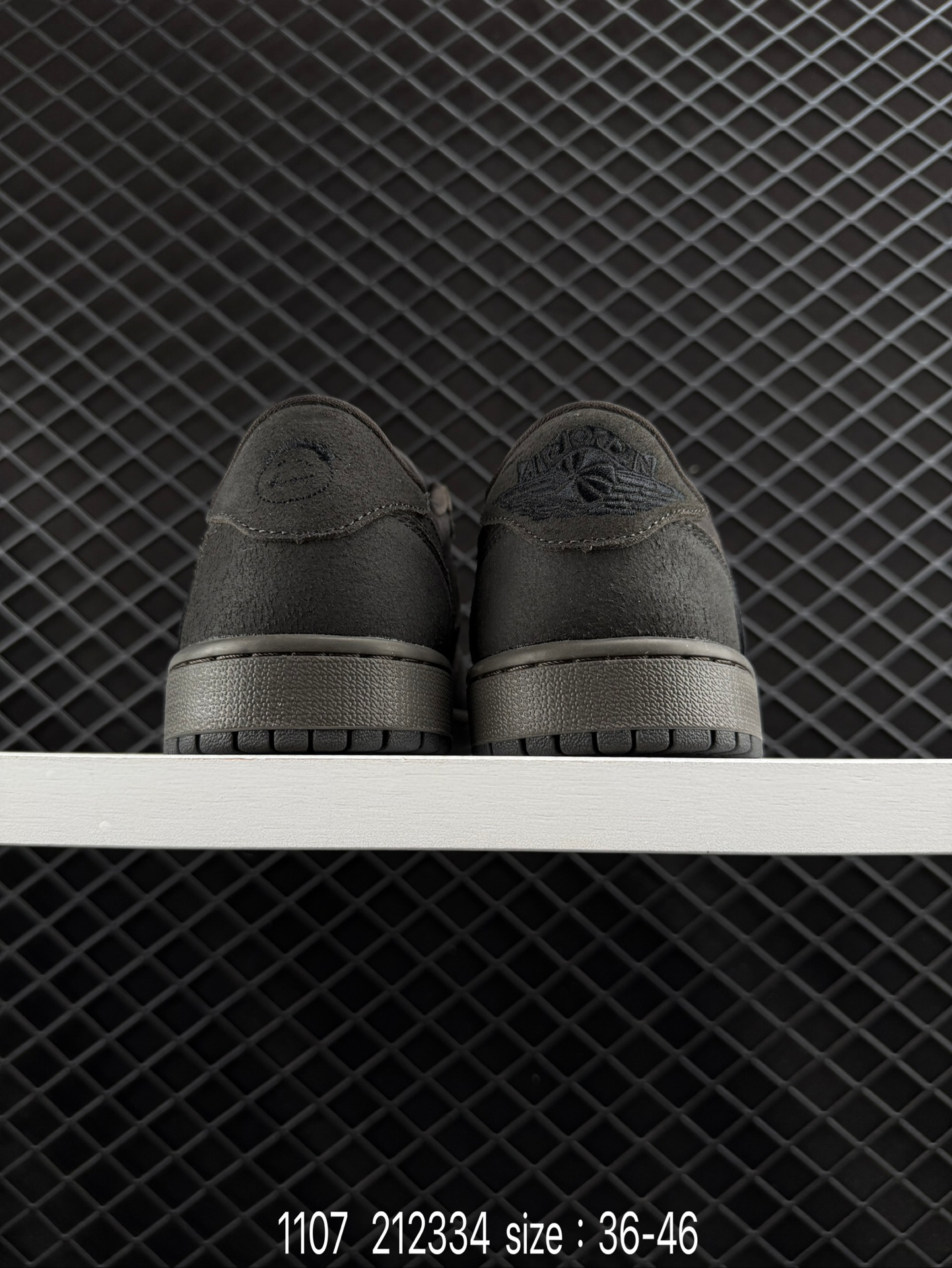 Travis Scott x Air Jordan 1 ” Reverse Mocha “